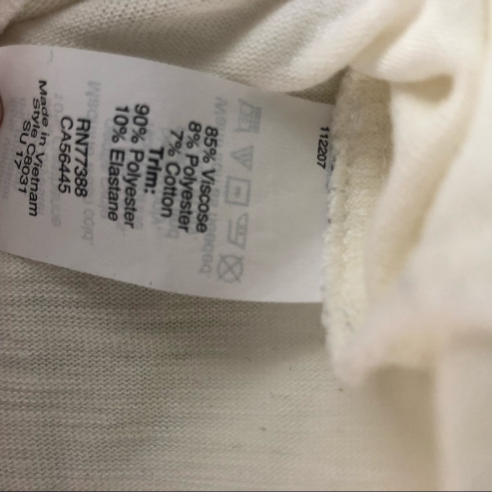 Host Pick J. Crew White Top With Flutter Bottom - image 5